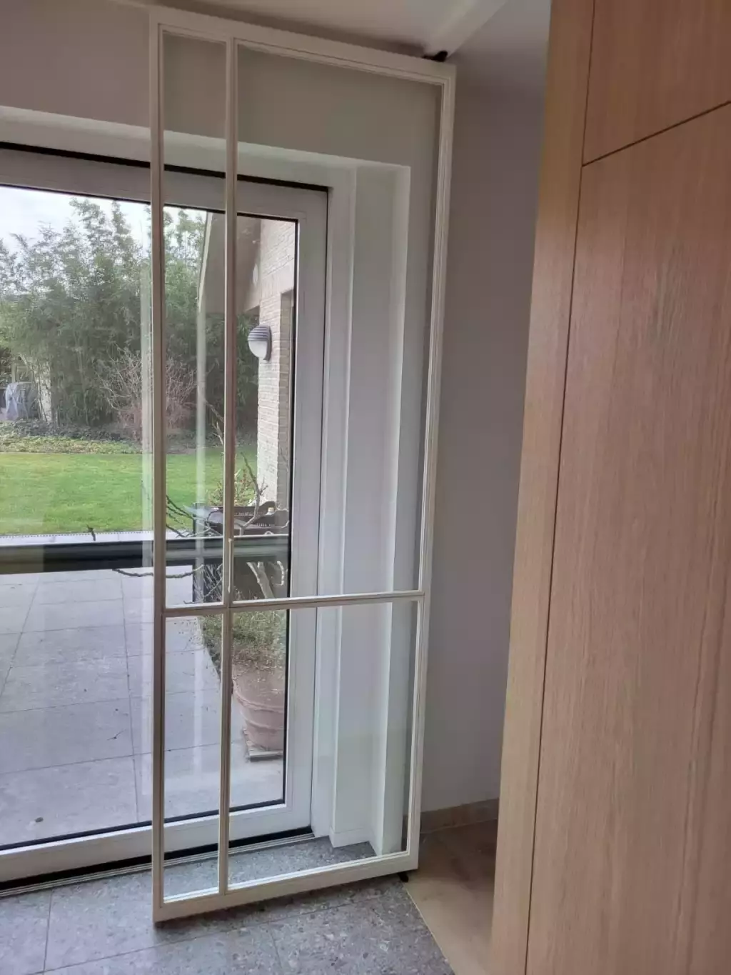 Stalen deuren en meubilair